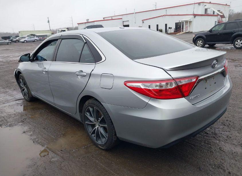 Photo 3 of 2015 Toyota Camry XSE (VIN 4T1BF1FK1FU988036)
