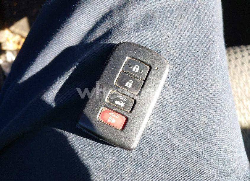 Photo 11 of 2015 Toyota Camry SE (VIN 4T1BF1FK1FU989624)