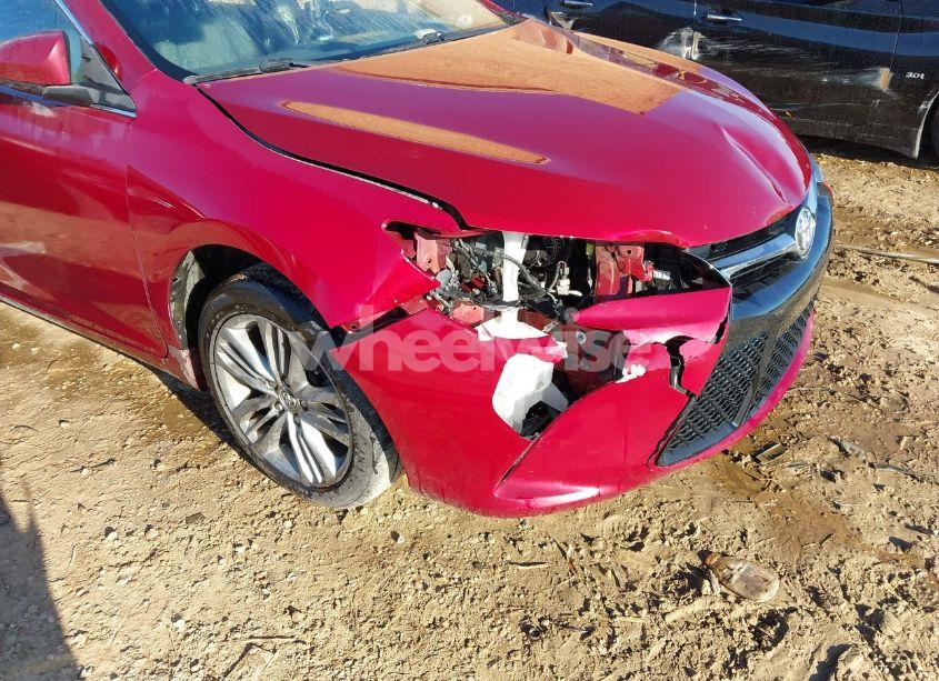 Photo 6 of 2015 Toyota Camry SE (VIN 4T1BF1FK1FU989624)