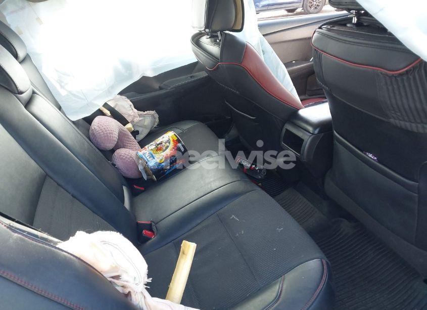 Photo 8 of 2016 Toyota Camry SE (VIN 4T1BF1FK1GU116859)