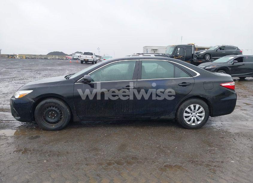 Photo 14 of 2016 Toyota Camry LE (VIN 4T1BF1FK1GU122340)