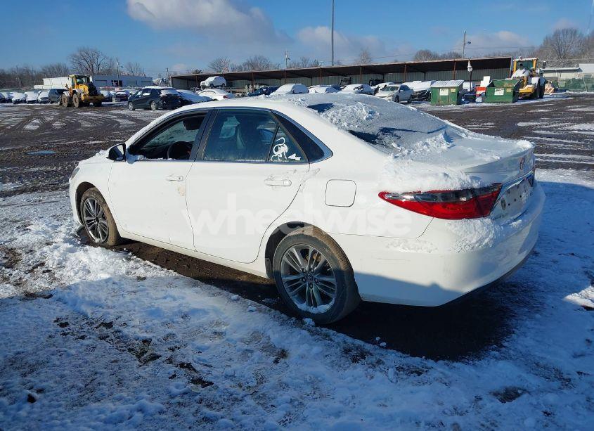 Photo 14 of 2016 Toyota Camry LE/SE/XLE/XSE (VIN 4T1BF1FK1GU126775)