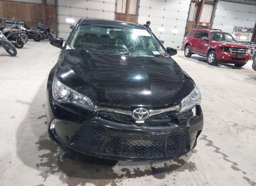 Photo 12 of 2016 Toyota Camry SE (VIN 4T1BF1FK1GU127215)