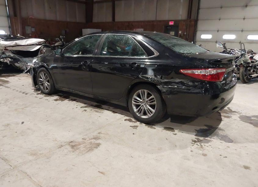 Photo 3 of 2016 Toyota Camry SE (VIN 4T1BF1FK1GU127215)