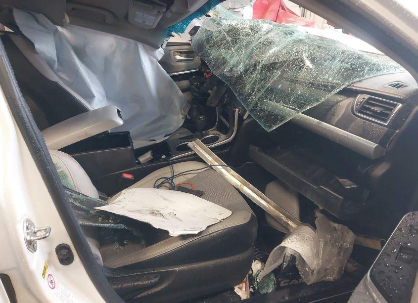 Photo 5 of 2016 Toyota Camry SE (VIN 4T1BF1FK1GU134780)