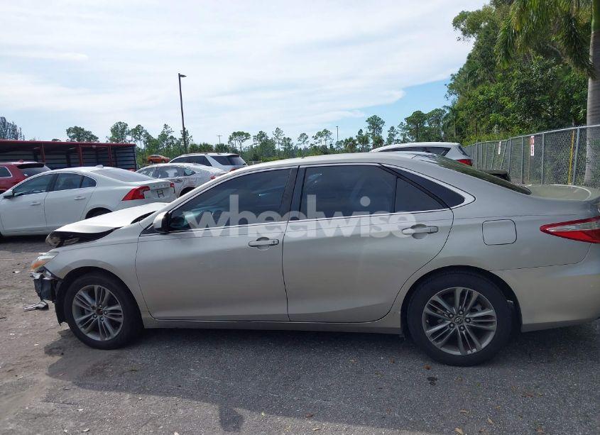 Photo 15 of 2016 Toyota Camry SE (VIN 4T1BF1FK1GU135766)