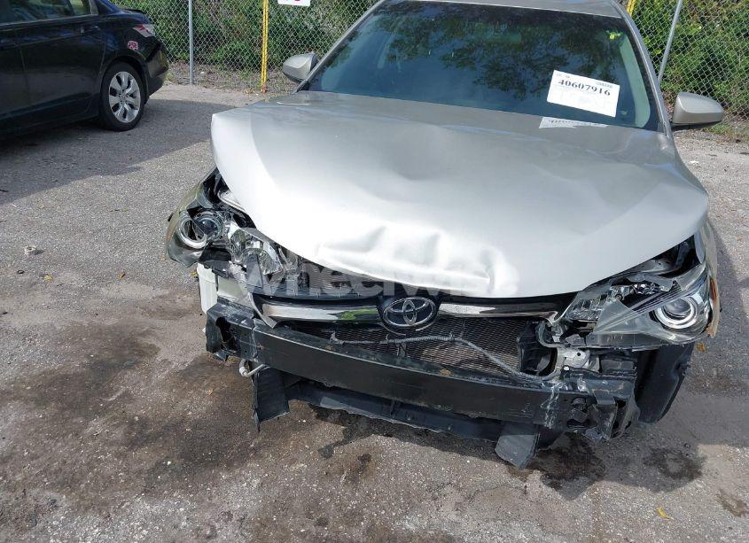 Photo 6 of 2016 Toyota Camry SE (VIN 4T1BF1FK1GU135766)