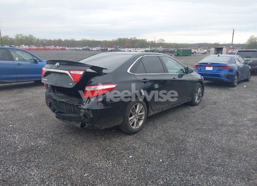 Photo 4 of 2016 Toyota Camry SE (VIN 4T1BF1FK1GU142037)
