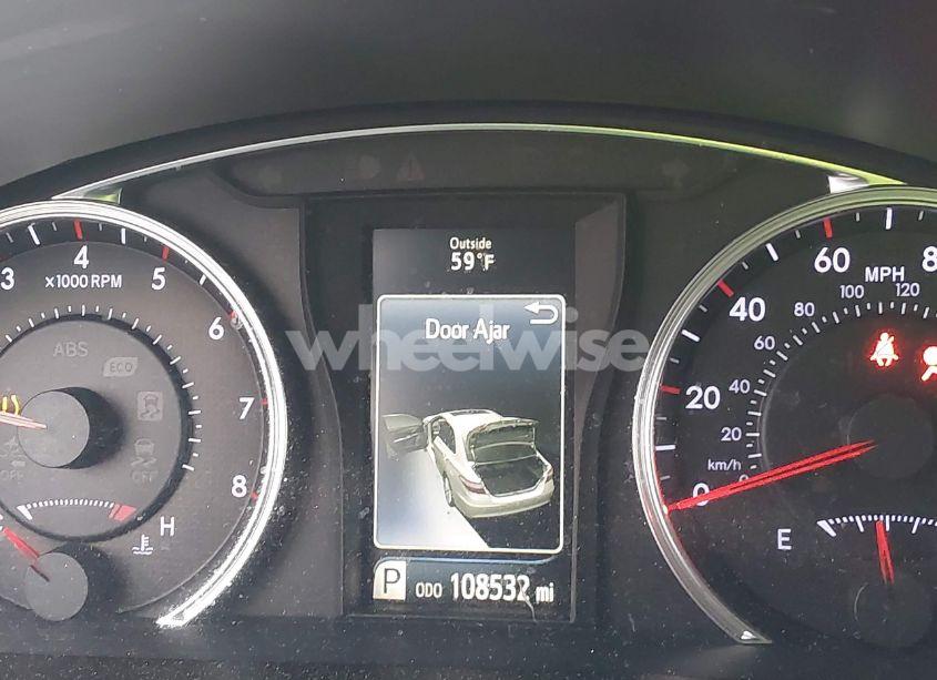 Photo 7 of 2016 Toyota Camry SE (VIN 4T1BF1FK1GU142037)