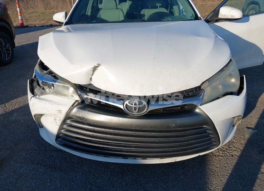Photo 10 of 2016 Toyota Camry LE (VIN 4T1BF1FK1GU147853)