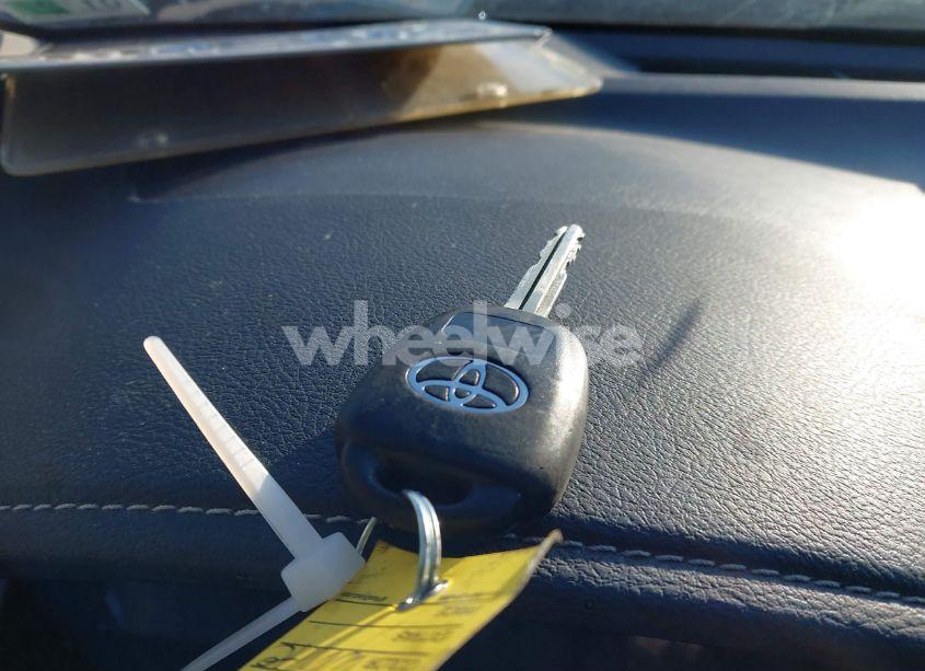 Photo 11 of 2016 Toyota Camry LE (VIN 4T1BF1FK1GU147853)