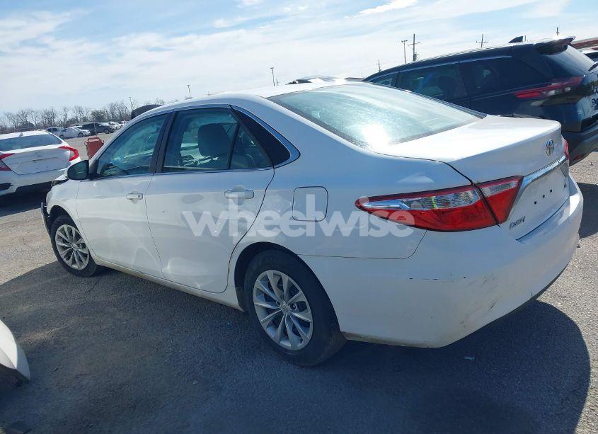 Photo 14 of 2016 Toyota Camry LE (VIN 4T1BF1FK1GU147853)