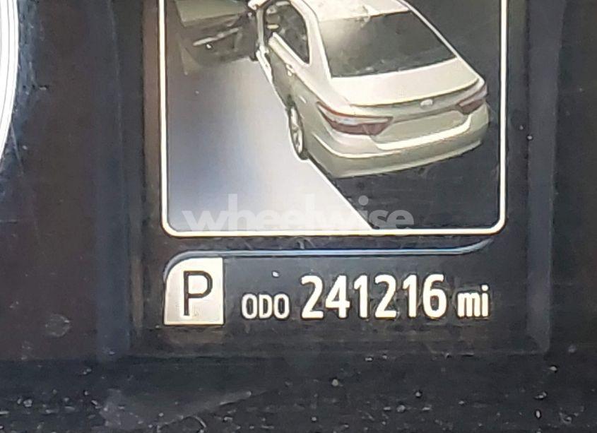 Photo 15 of 2016 Toyota Camry LE (VIN 4T1BF1FK1GU147853)