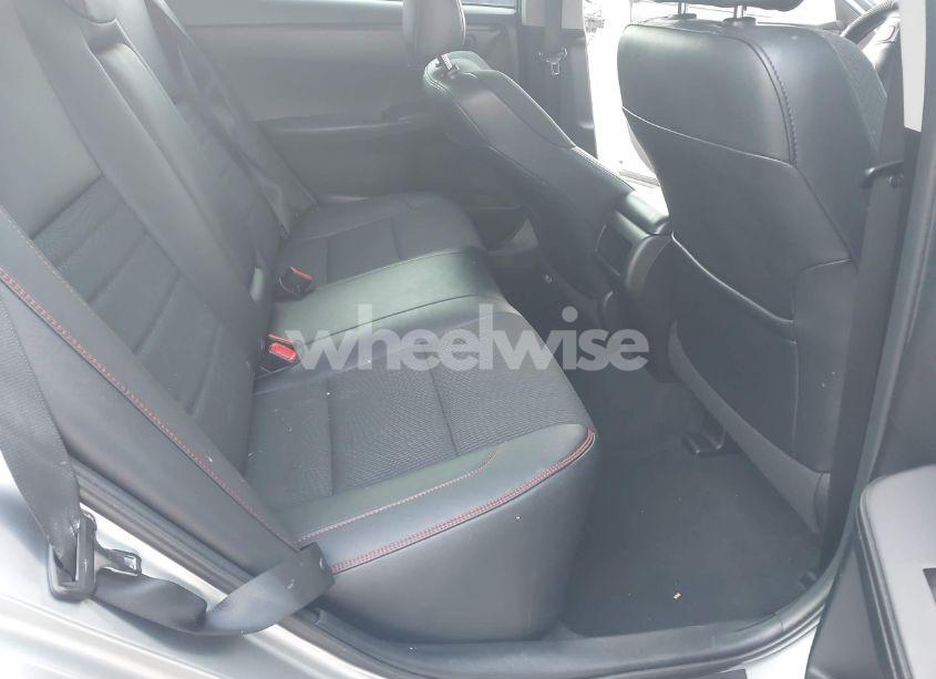 Photo 8 of 2016 Toyota Camry SE (VIN 4T1BF1FK1GU159758)