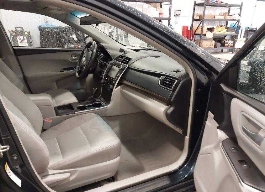 Photo 5 of 2016 Toyota Camry LE (VIN 4T1BF1FK1GU161915)