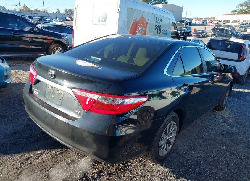 Photo 4 of 2016 Toyota Camry LE (VIN 4T1BF1FK1GU163194)