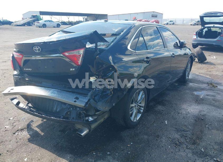 Photo 4 of 2016 Toyota Camry SE (VIN 4T1BF1FK1GU176219)