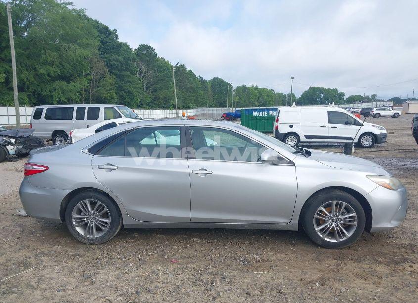 Photo 14 of 2016 Toyota Camry SE (VIN 4T1BF1FK1GU181503)