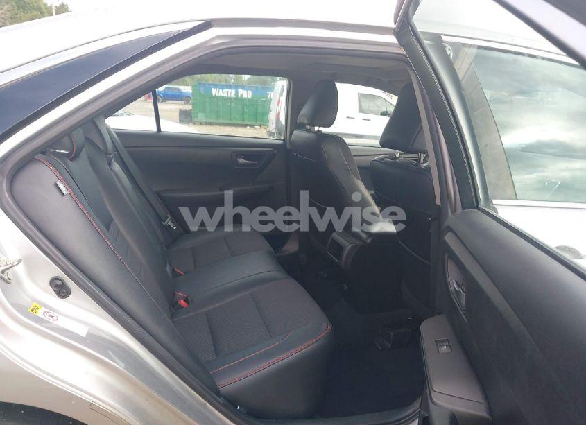 Photo 8 of 2016 Toyota Camry SE (VIN 4T1BF1FK1GU181503)