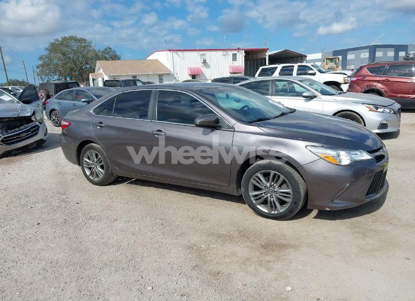 Photo 13 of 2016 Toyota Camry SE (VIN 4T1BF1FK1GU183820)