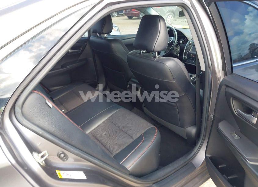 Photo 8 of 2016 Toyota Camry SE (VIN 4T1BF1FK1GU183820)