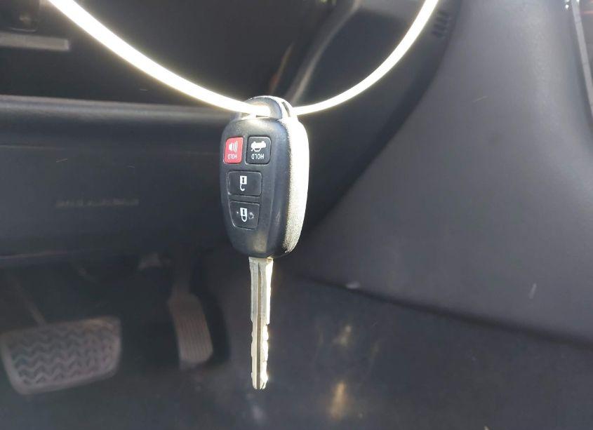 Photo 11 of 2016 Toyota Camry SE (VIN 4T1BF1FK1GU185177)