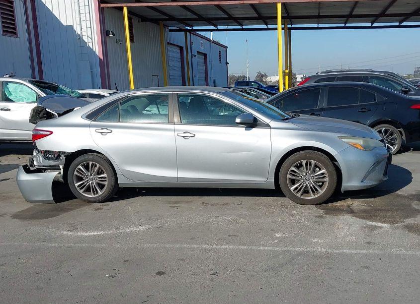 Photo 14 of 2016 Toyota Camry SE (VIN 4T1BF1FK1GU185177)