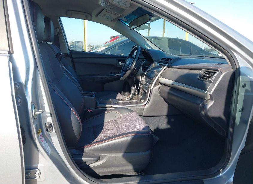 Photo 5 of 2016 Toyota Camry SE (VIN 4T1BF1FK1GU185177)