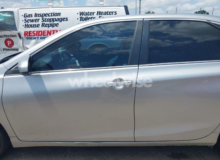 Photo 13 of 2016 Toyota Camry SE (VIN 4T1BF1FK1GU192923)