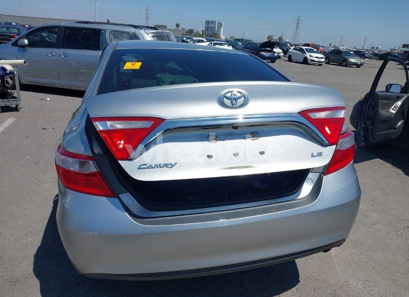 Photo 16 of 2016 Toyota Camry LE (VIN 4T1BF1FK1GU205749)