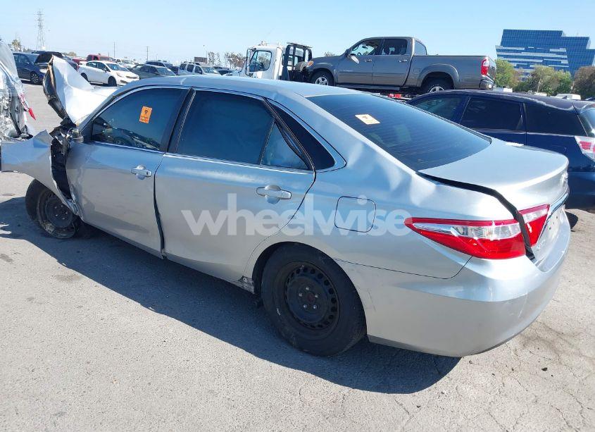 Photo 3 of 2016 Toyota Camry LE (VIN 4T1BF1FK1GU205749)