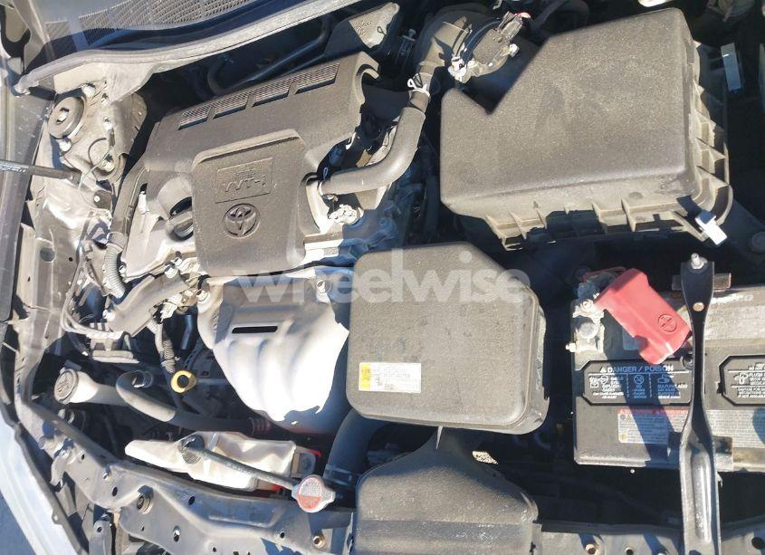 Photo 10 of 2016 Toyota Camry LE (VIN 4T1BF1FK1GU213981)