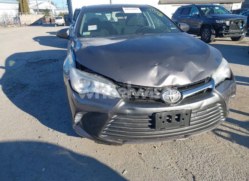 Photo 6 of 2016 Toyota Camry LE (VIN 4T1BF1FK1GU213981)