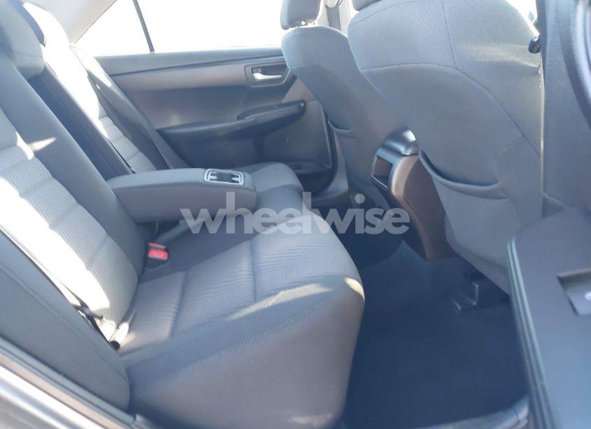 Photo 8 of 2016 Toyota Camry LE (VIN 4T1BF1FK1GU213981)