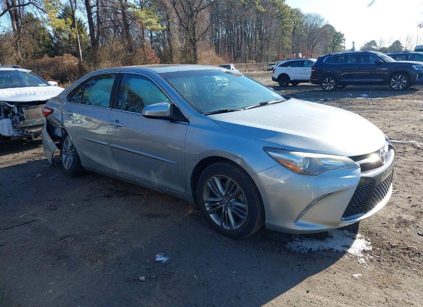 Photo 13 of 2016 Toyota Camry SE (VIN 4T1BF1FK1GU224947)