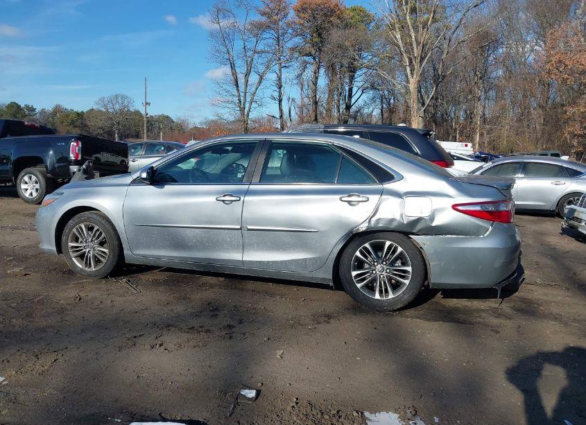 Photo 14 of 2016 Toyota Camry SE (VIN 4T1BF1FK1GU224947)