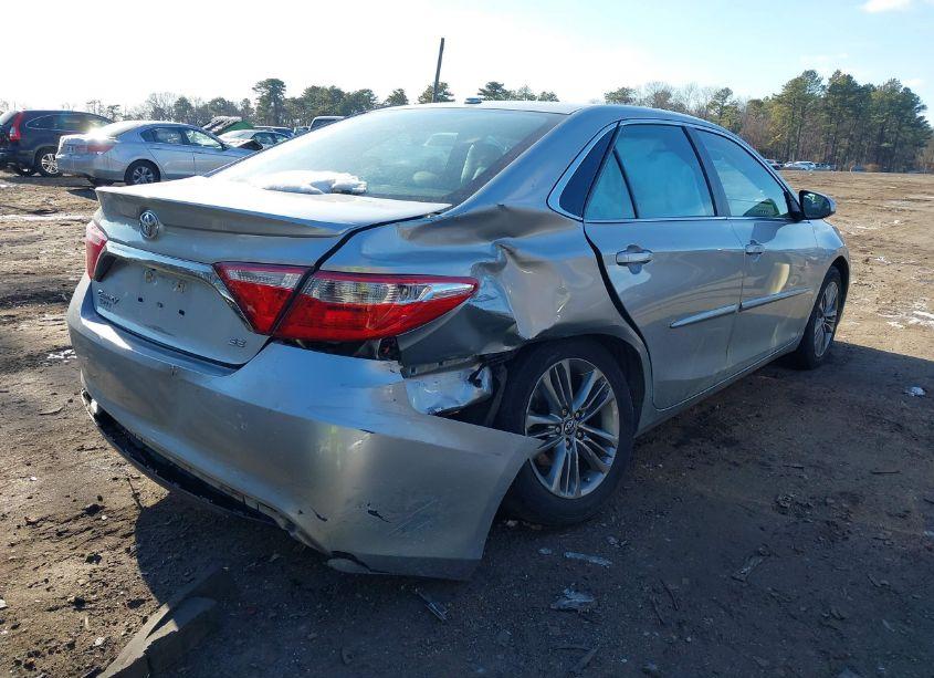 Photo 4 of 2016 Toyota Camry SE (VIN 4T1BF1FK1GU224947)