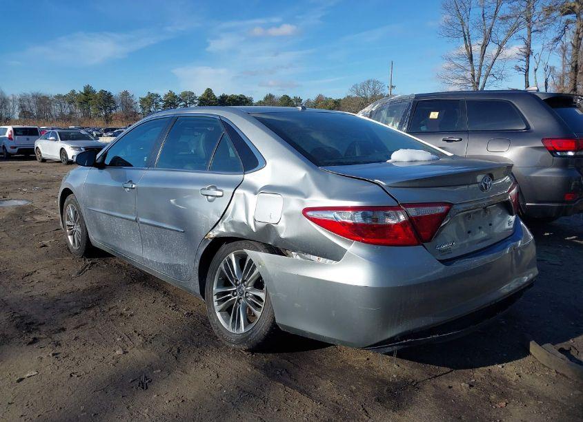 Photo 6 of 2016 Toyota Camry SE (VIN 4T1BF1FK1GU224947)