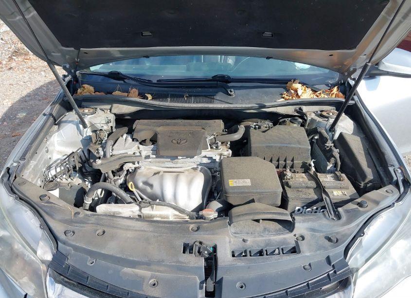 Photo 10 of 2016 Toyota Camry SE (VIN 4T1BF1FK1GU227430)