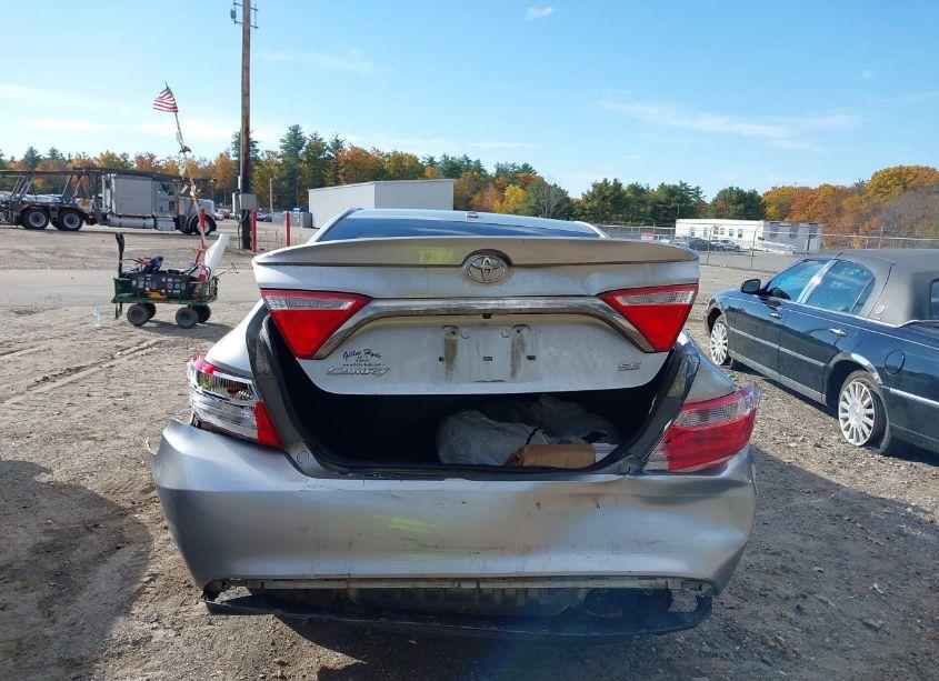 Photo 16 of 2016 Toyota Camry SE (VIN 4T1BF1FK1GU227430)