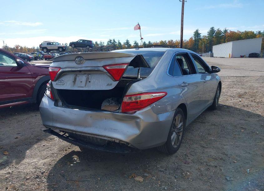 Photo 4 of 2016 Toyota Camry SE (VIN 4T1BF1FK1GU227430)