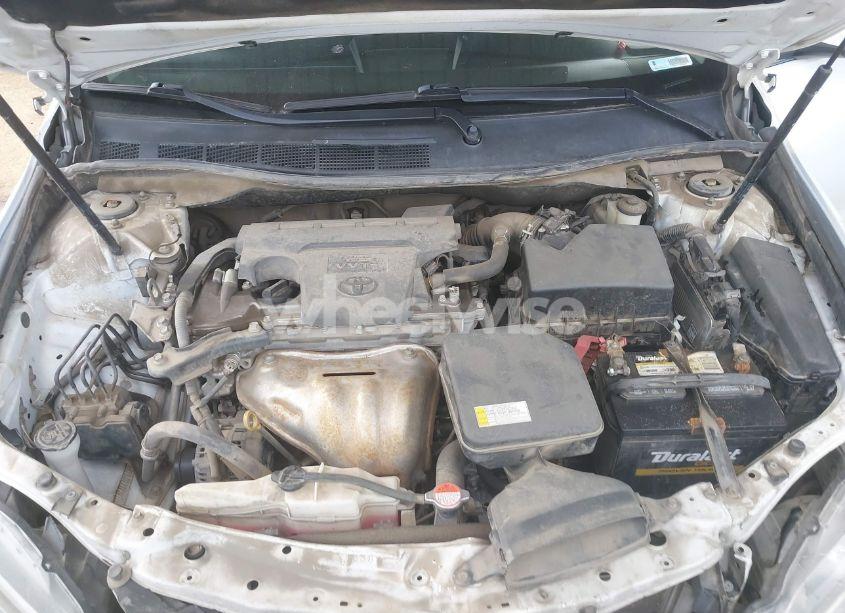 Photo 10 of 2016 Toyota Camry SE (VIN 4T1BF1FK1GU236077)