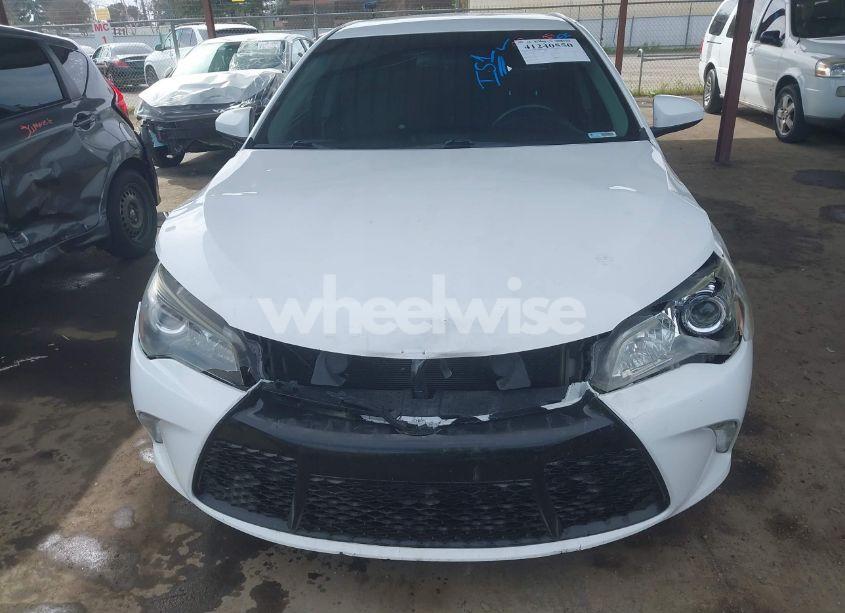 Photo 6 of 2016 Toyota Camry SE (VIN 4T1BF1FK1GU236077)