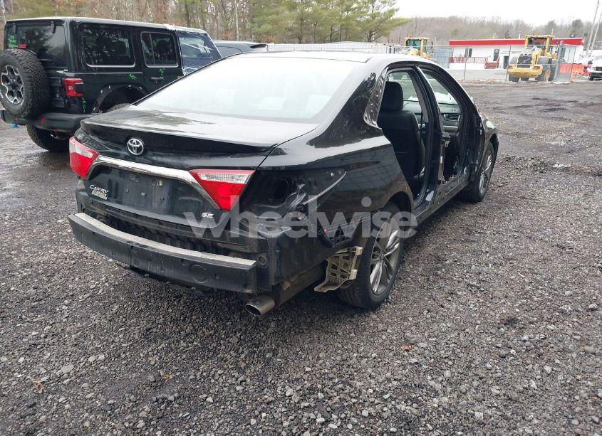 Photo 4 of 2016 Toyota Camry SE (VIN 4T1BF1FK1GU240257)