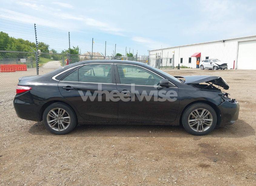 Photo 13 of 2016 Toyota Camry SE (VIN 4T1BF1FK1GU243546)