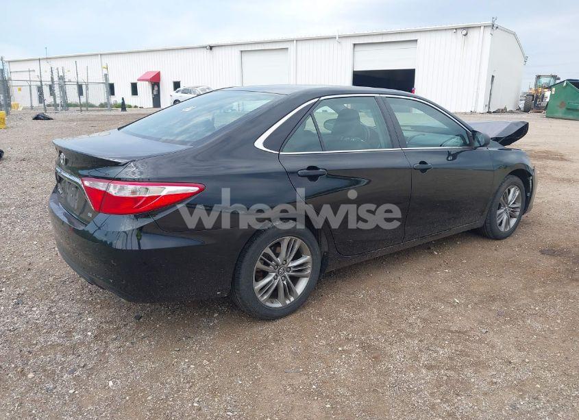 Photo 4 of 2016 Toyota Camry SE (VIN 4T1BF1FK1GU243546)