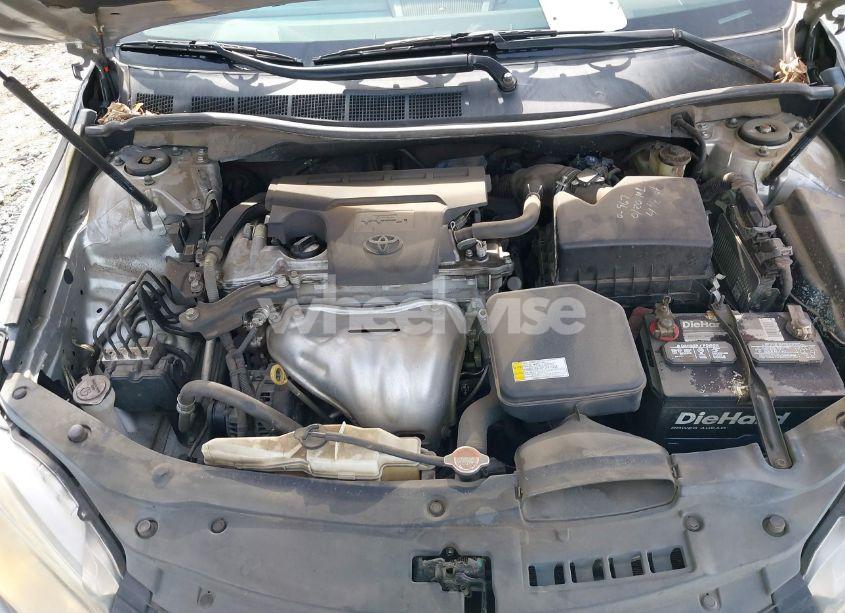 Photo 10 of 2016 Toyota Camry SE (VIN 4T1BF1FK1GU244907)