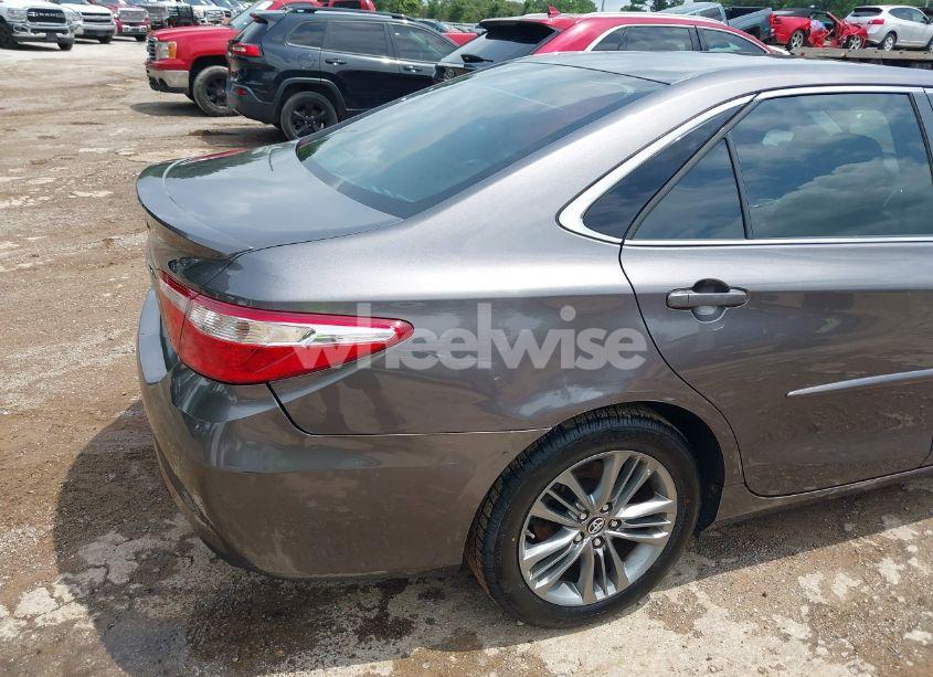 Photo 6 of 2016 Toyota Camry SE (VIN 4T1BF1FK1GU248181)