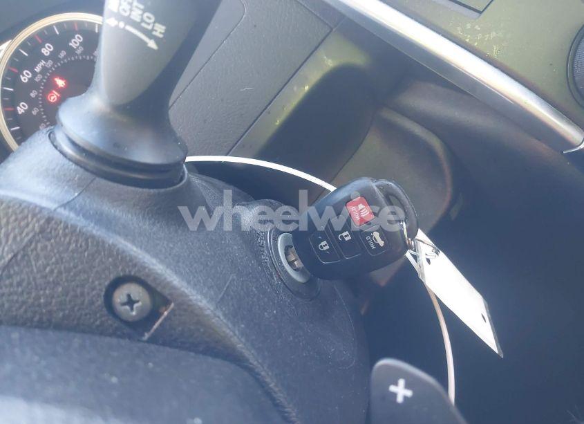 Photo 11 of 2016 Toyota Camry SE (VIN 4T1BF1FK1GU248679)