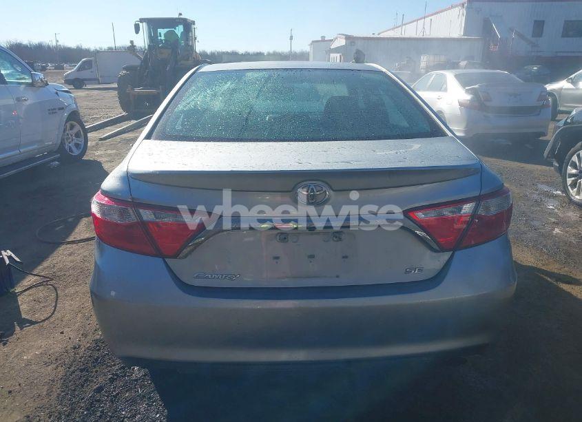 Photo 16 of 2016 Toyota Camry SE (VIN 4T1BF1FK1GU248679)